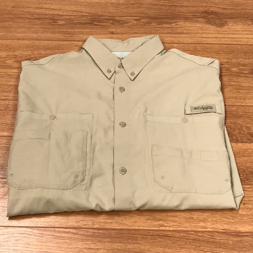 Columbia PFG Medium Shirt